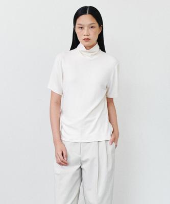 Üst Kıyafetler – T-shirtler