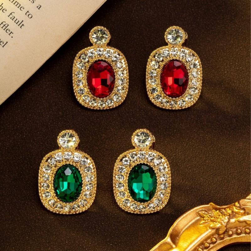 Vintage Emerald Zircon Earrings With A High-end Feel Featuring Palace Style Studded Antique Women