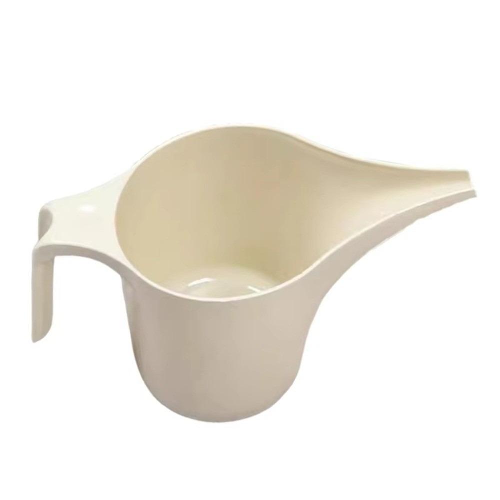 Plastic Long Spout Watering Can Multi-purpose Plant Sprinkler Plant Watering Cup  For Gardening