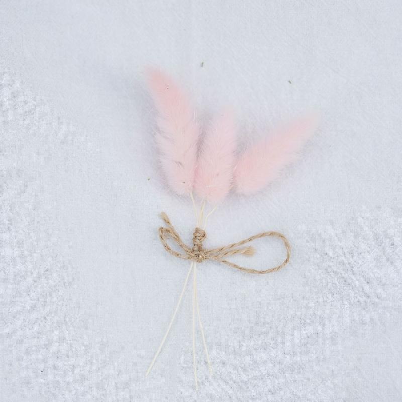 Handcrafted Mini Natural Dried Flower Bouquet 1Pcs Groomsmen Buttonholes for Wedding Bridesmaid Corsage Rustic Decor