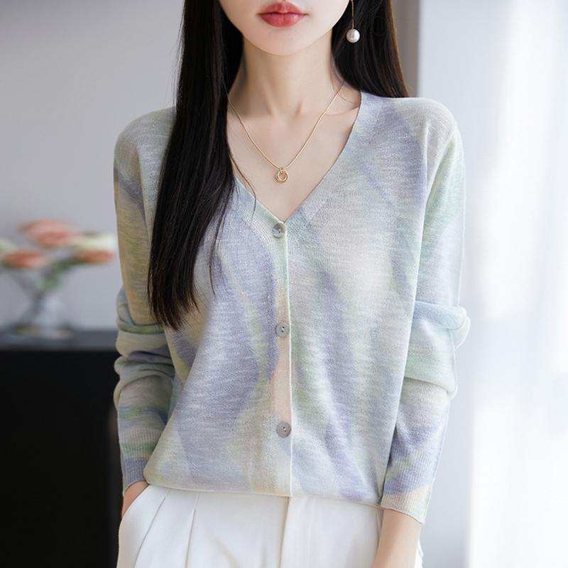 

Женский легкий кардиган из 50% шерсти и 50% шелка Mulberry — универсальный трикотаж на все 4 сезона для комфорта и стиля в любое время года M