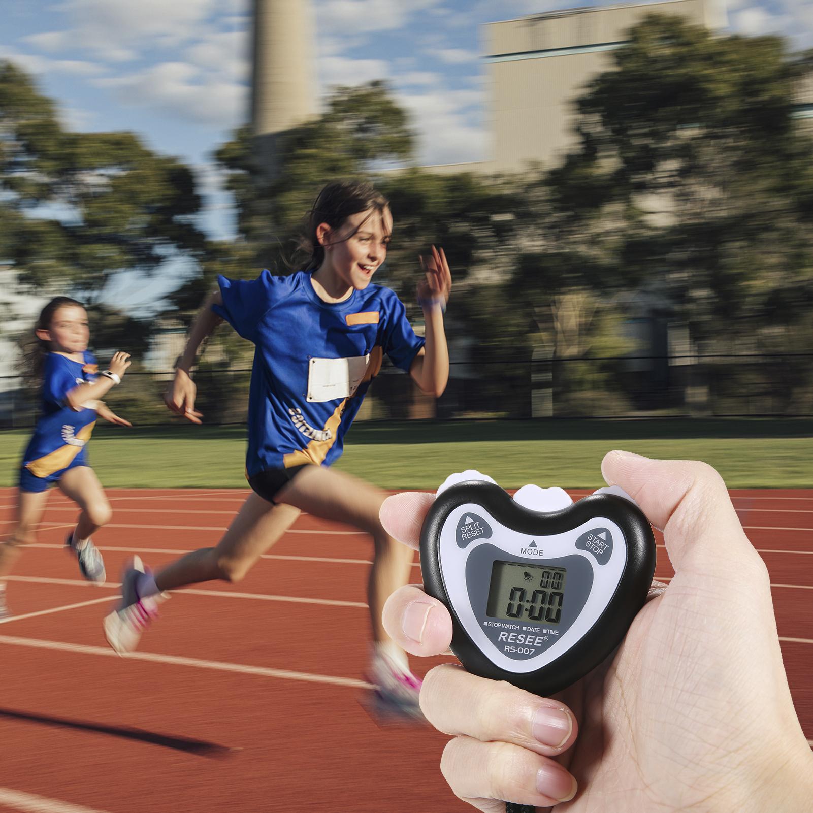 

Digital Stopwatch and Whistle Set Sports Timer with Time Calendar Alarm for Marathon Running for Coaches and Referees белый