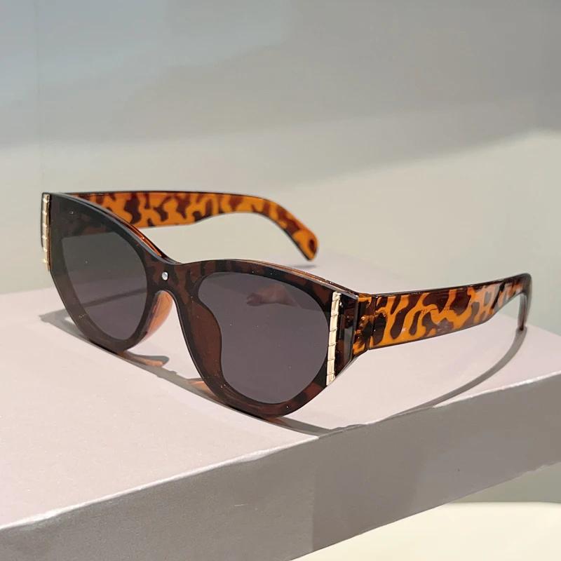 Vintage Cat Eye Sunglasses Women  New Fashion Outdoor Decor Shades Trendy Luxury Brand Designer Anti-UV Sun Glasses