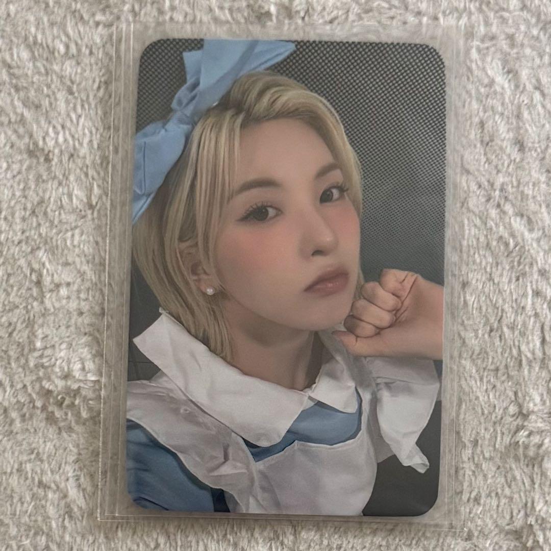 

[USED] Unreleased NMIXX Bay STICKOUT Soundwave Trading Card