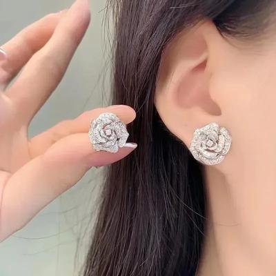French Celebrity Style Earrings Vintage Hollow Out Camellia Flower Zircon Earrings Valentine's Day Gift Accessories