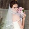 Zweilagiger Hochzeitsschleier mit Bandkante und Kamm. Elegantes Brautaccessoire für stimmungsvolle, festliche Anlässe