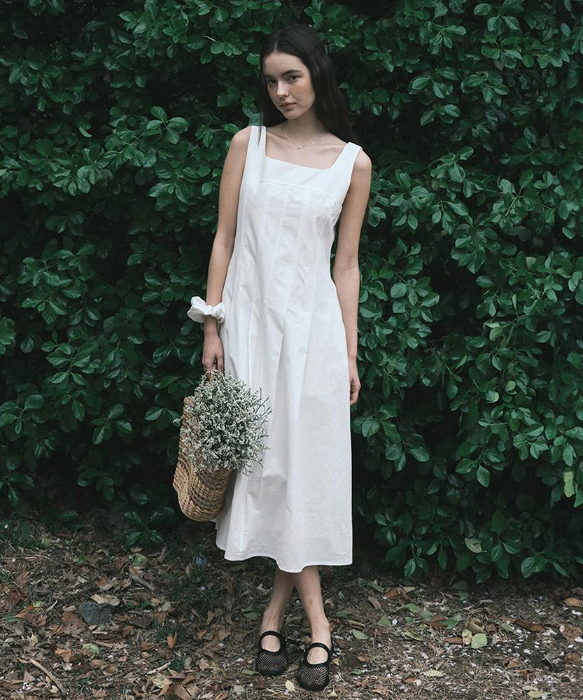 Aau Pleated Sleeveless Dress_Off-White