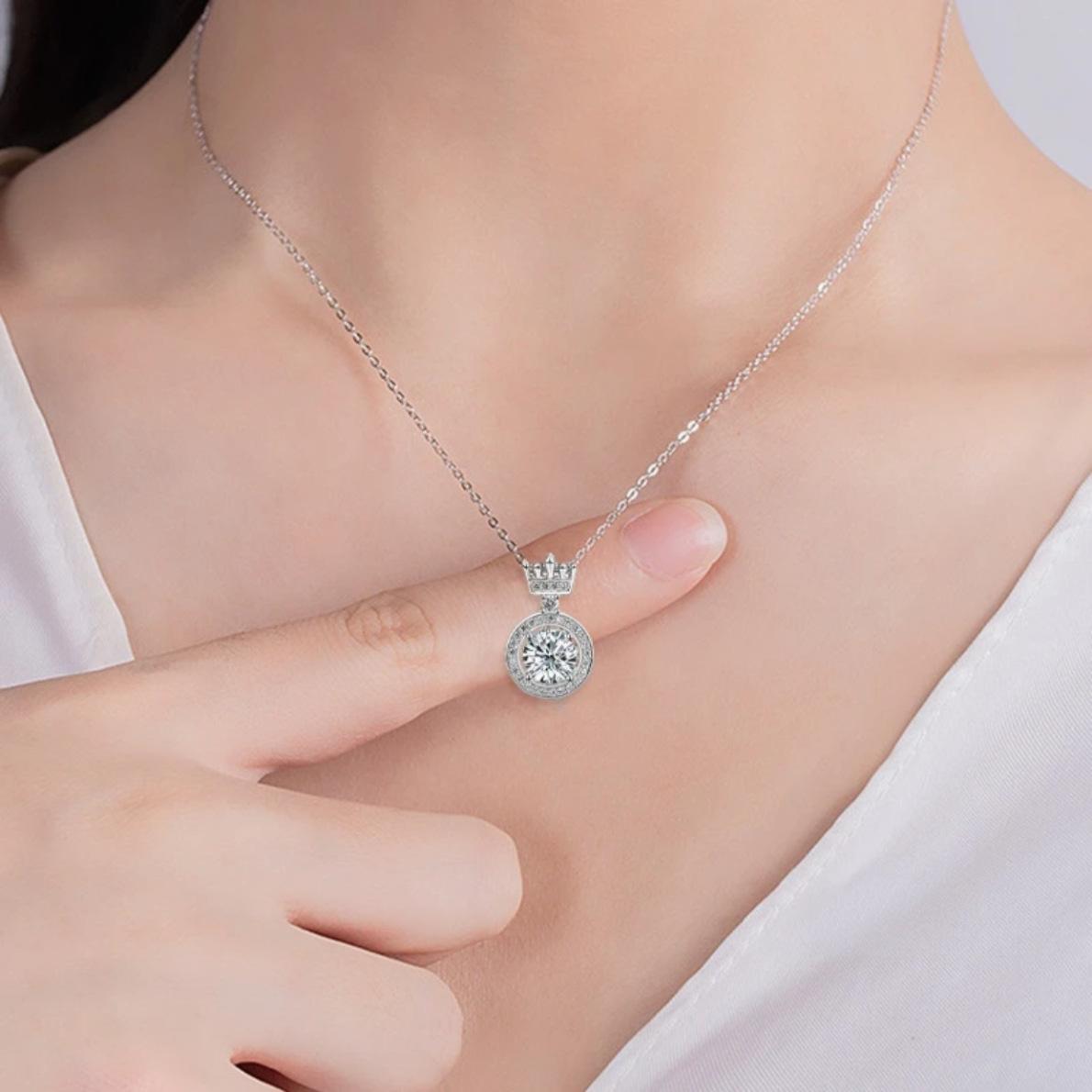 

Ожерелье с короной из стерлингового серебра. Доступная роскошь. Модная женская одежда. 925