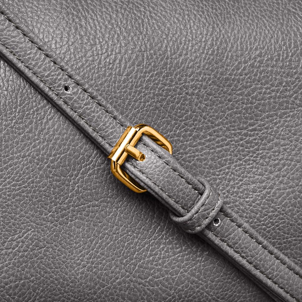 Noble Jewels 2-Way Color Pochette 30190-GRY Gray