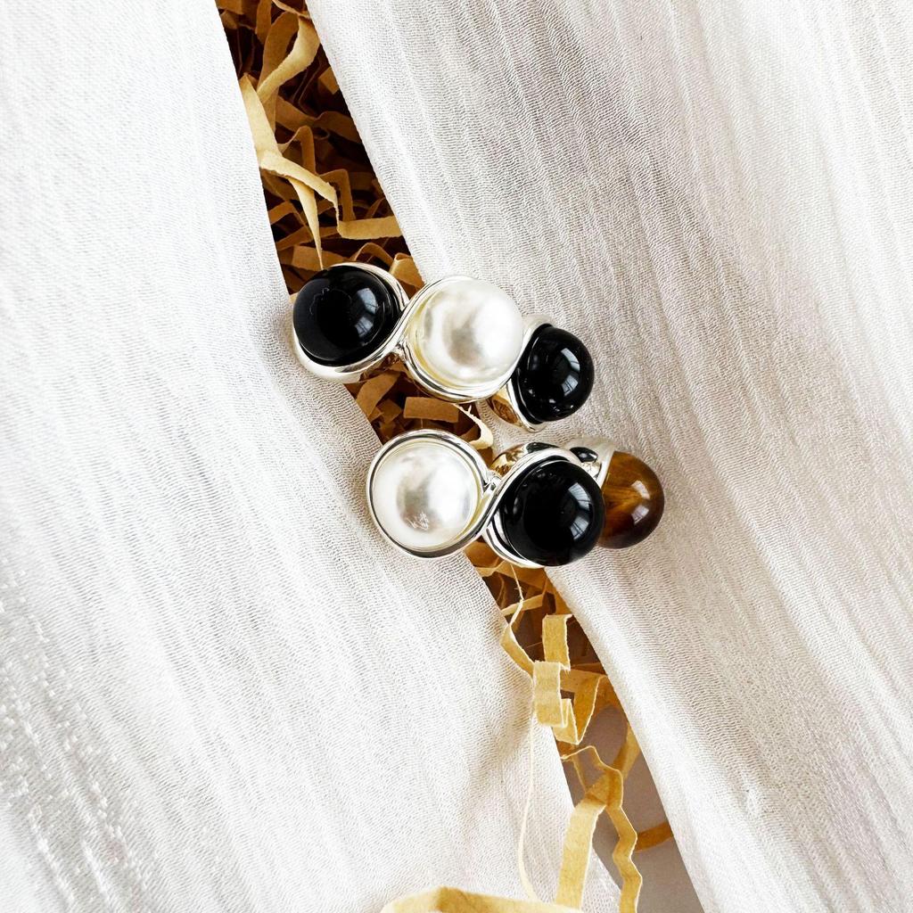 Autumn/Winter 2025 Women's High-End Tiger Eye Stud Earrings