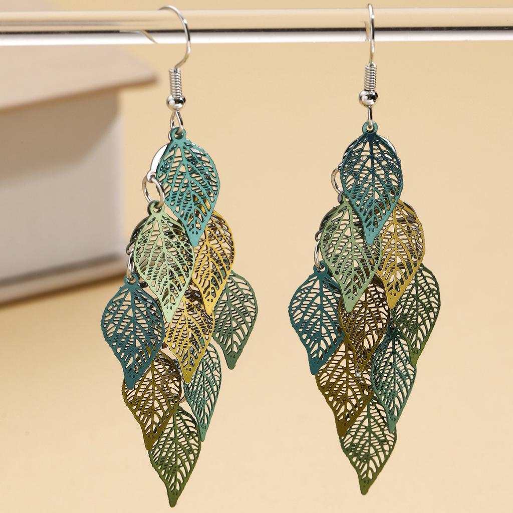 1 Pair Fashionable Retro Hollow Leaf Tassel Earrings For Women, Japanese And Korean Style