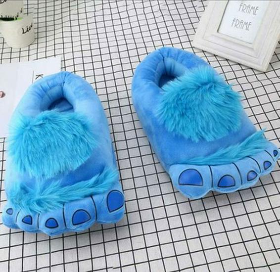 

Retro Trendy Yeti Plush Slippers - Hobbit Big Feet Indoor Furry Cotton Warmers One Size