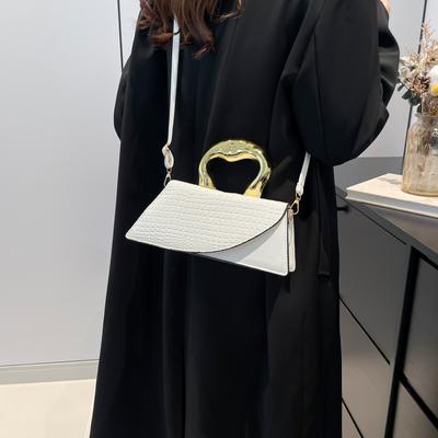 Personalized Fashion Irregular Oblique Cover Crocodile Pattern 2025 Foreign Style Design Hard Handle Portable Shoulder Crossbody Small Square Bag Woma