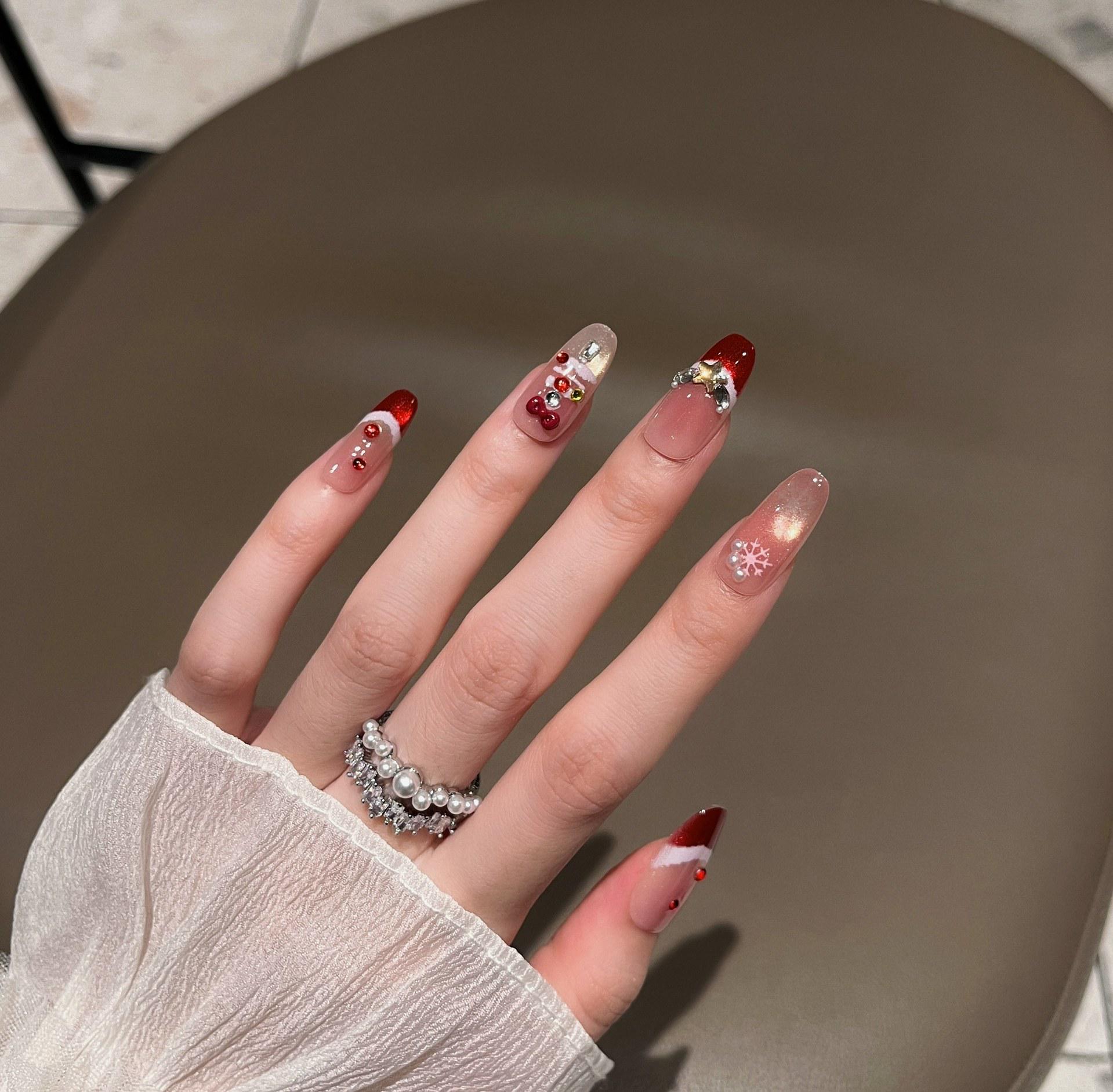 Christmas Red French Cat Eye Oval Nails: Sweet, Wearable, Whitening Fake Fingernail Tips Bagged S