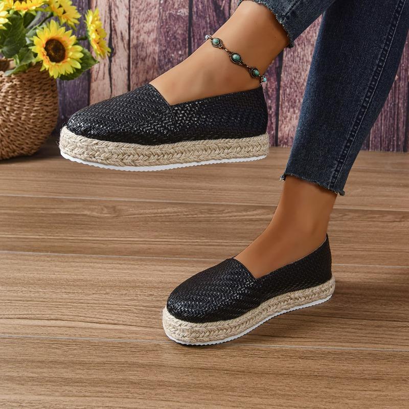Women's Loafers Spring and Autumn Women's Flat Sneakers Fashionable Breathable Sliding Single Shoes Comfortable Large Size 35-43
