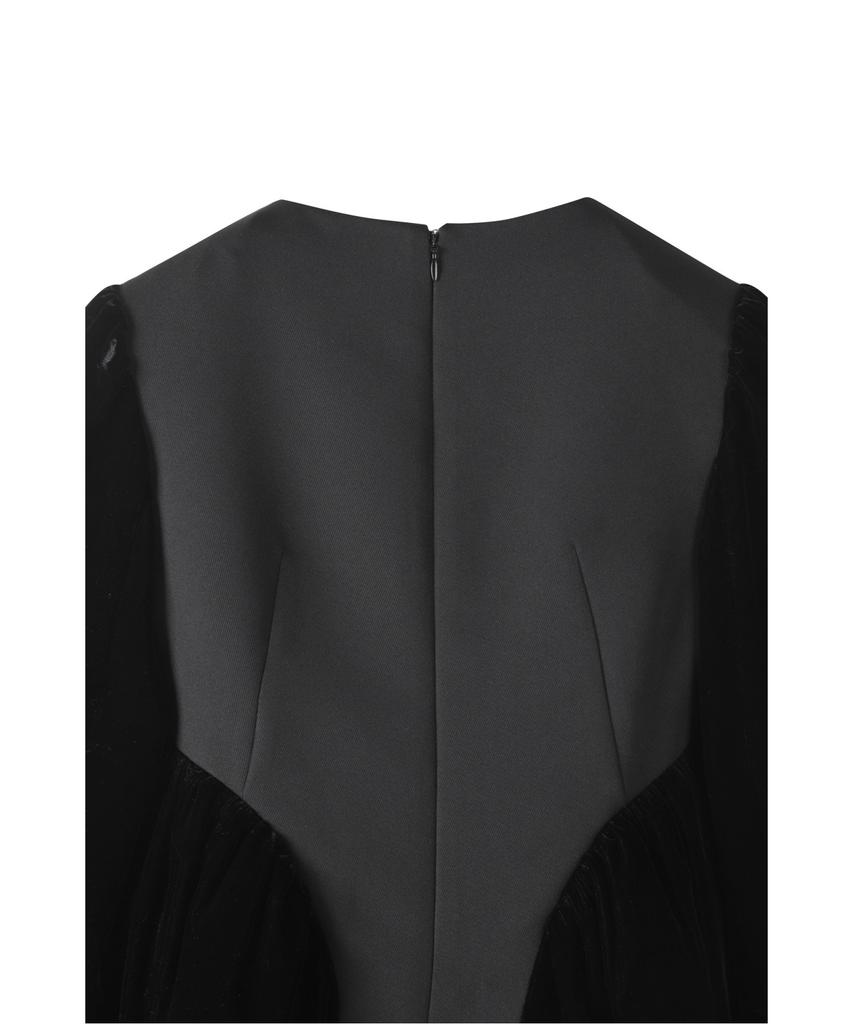 RECODE Voluminous Sleeve Crop Top R0Taa23502Bkx