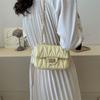 Stylish Minimalist Crossbody Bag With Lock Closure For Daily Commuting In Chic Colors