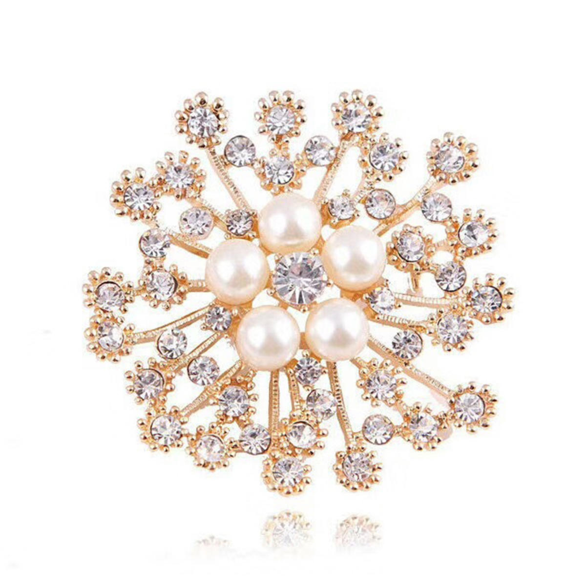 

Exquisite Pearl Crystal Snowflake Brooches For Women Charm Big Pearl Rhinestone Encrusted Brooch Pins Jewelry Accessories one size