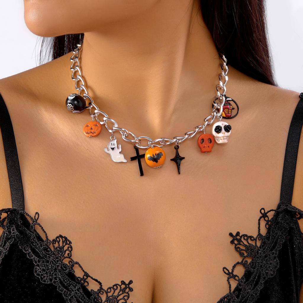 Creative Goth Black Water Drop Crystal Tassel Pendant Choker Necklace for Women Multilayer Red Blood Drop Necklace Party Jewelry