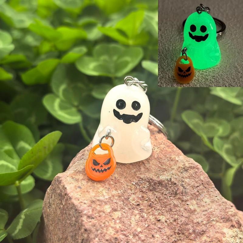 Halloween Luminous Ghost Keychain Halloween Decoration Party Accessories Mini Resin Ghost Pumpkin Keyring Backpack Pendant Gift