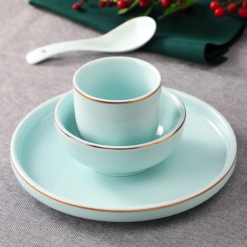 Wuhe Celadon 8-inch Gold Rim Dinner Plate Set
