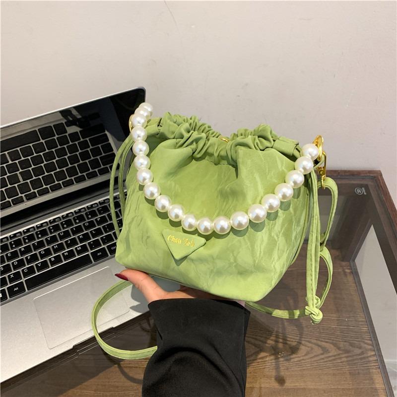 New pearl handbag trendy versatile fashion pleated cloud bag chain shoulder crossbody bucket bag
