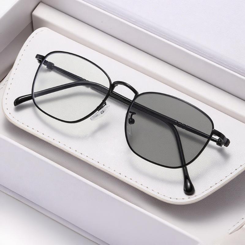 New Trend Pochromic Reading Glasses Women and Men Ultralight  Metal Frame Anti Blue Light Color Changing Far Sighted Glasses