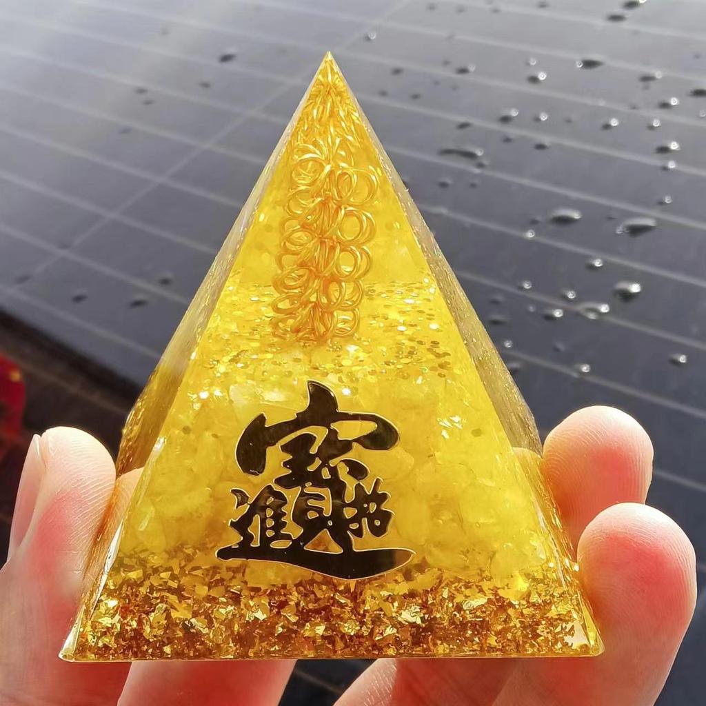 Crystal Stone Pyramid Resin Decor: Home, Office, Car Ornaments