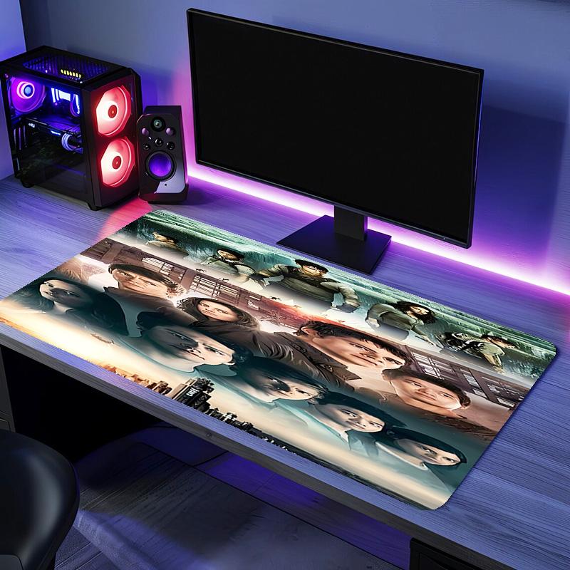 Newt Thomas in The Maze Runner Mouse Pad - Non-Slip Rubber Base, Smooth Surface for Work,Gaming,Office,And Home Use, Desk Mouse Pad