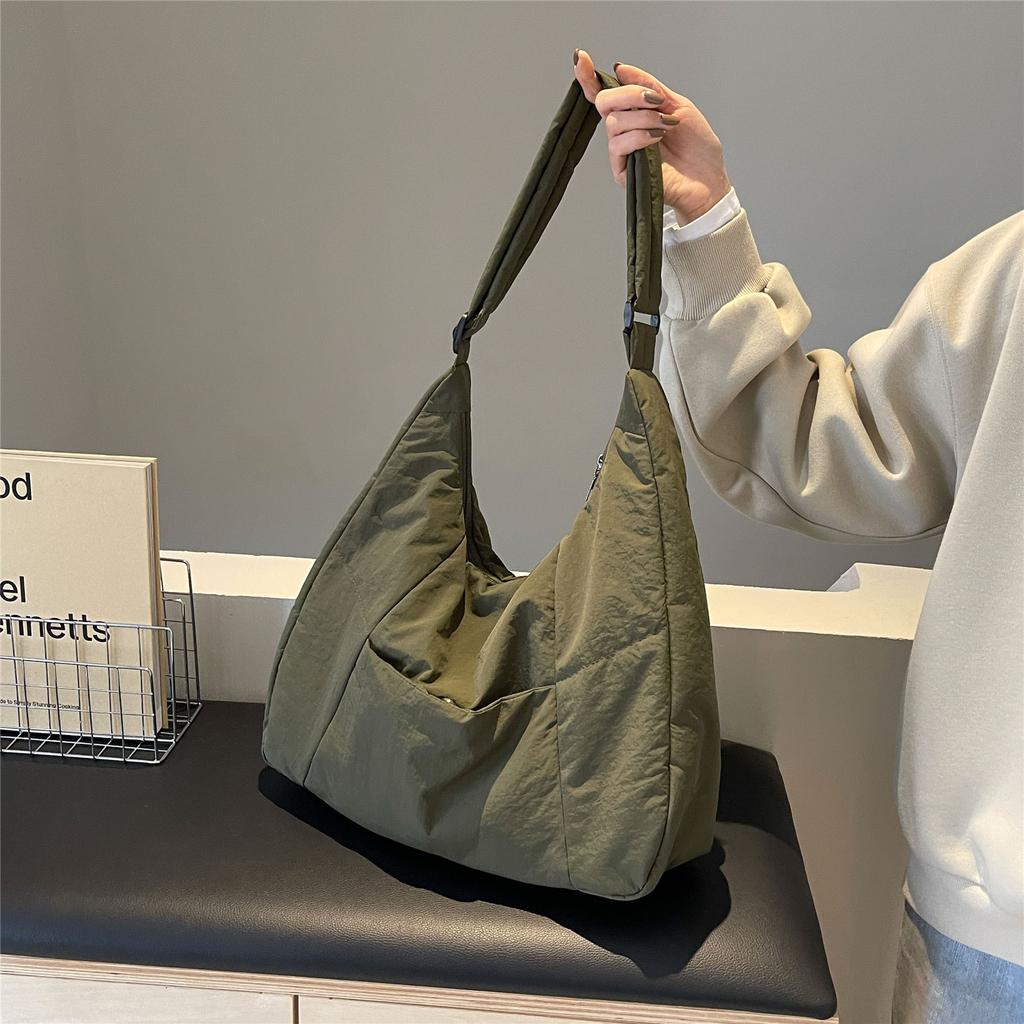 Quilted Underarm Bag Shoulder Bag Crossbody Bag Tote Bag Nylon Handbag Solid Color Armpit Bag Versatile Trendy Bag