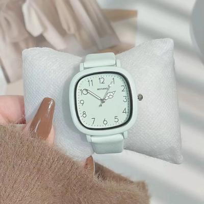 Neue Mode Damenuhr Silikon Quarz Armbanduhren für Damen Uhr Weihnachtsgeschenk Valentinstag Studentenuhren Reloj Mujer