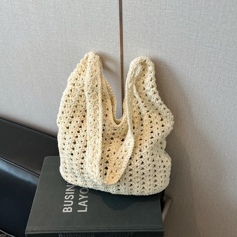 Summer hollow woven bag women's new vacation beach bag commuter shoulder tote bag knitted bag