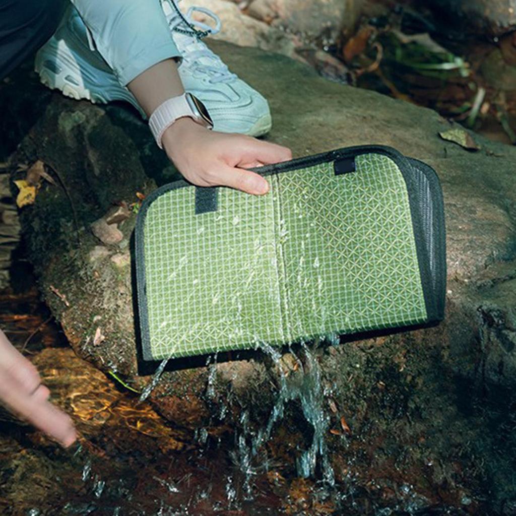 Stadium Seat Cushion Waterproof Chair Mat With Carabiner Clip Foldable Seat Cushion For Hiking Picnic Travel Airplane Sports