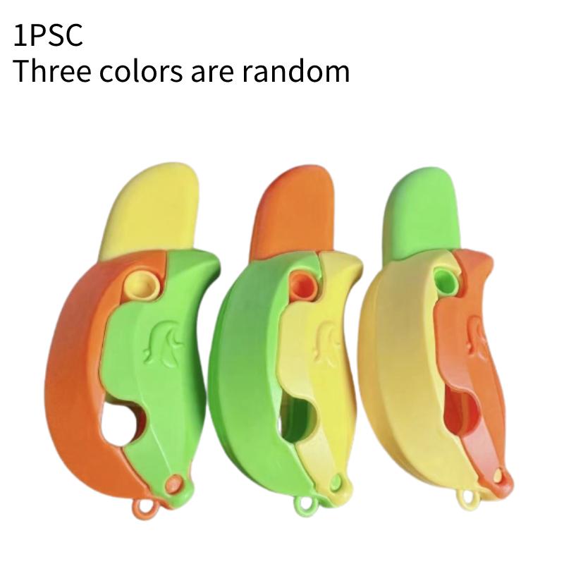 

1pcs Random Gravity Banana Radish Retractable Decompression Toy Plastic