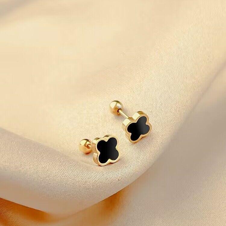 

Титановая сталь Серьги-гвоздики в виде четырехлистного клевера, не выпадающие, для женщин - Простой, универсальный и удобный для сна дизайн