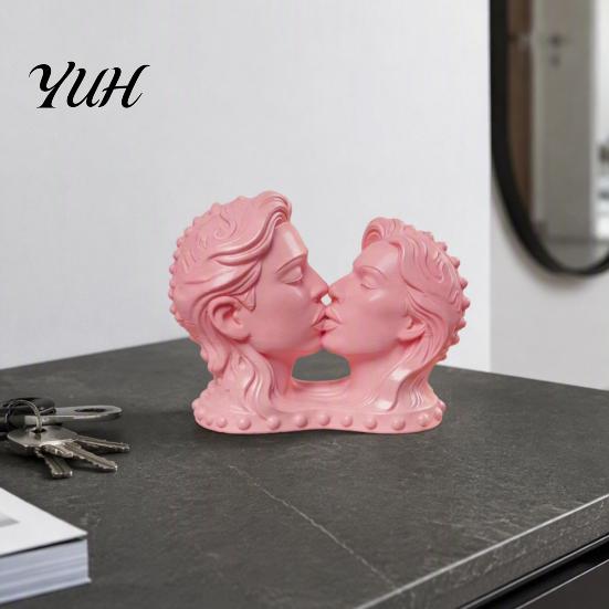 Sentimental Gift for Anniversary 3D Printed Couple Kissing Head Sculpture, White Modern Art Statue Sweet Love Symbol Living Room Bedroom, Minimalist