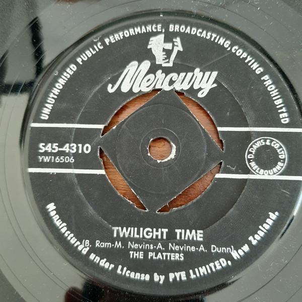 

7inch Record PLATTERS Twilight Time S454310 Mercury New Zealan Rock Used