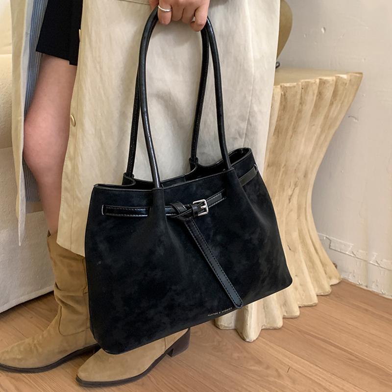 Yogodlns Retro kabelka pod paži pro ženy Nová trendy móda Ležérní taška tote pro dojíždění Velkokapacitní taška přes rameno