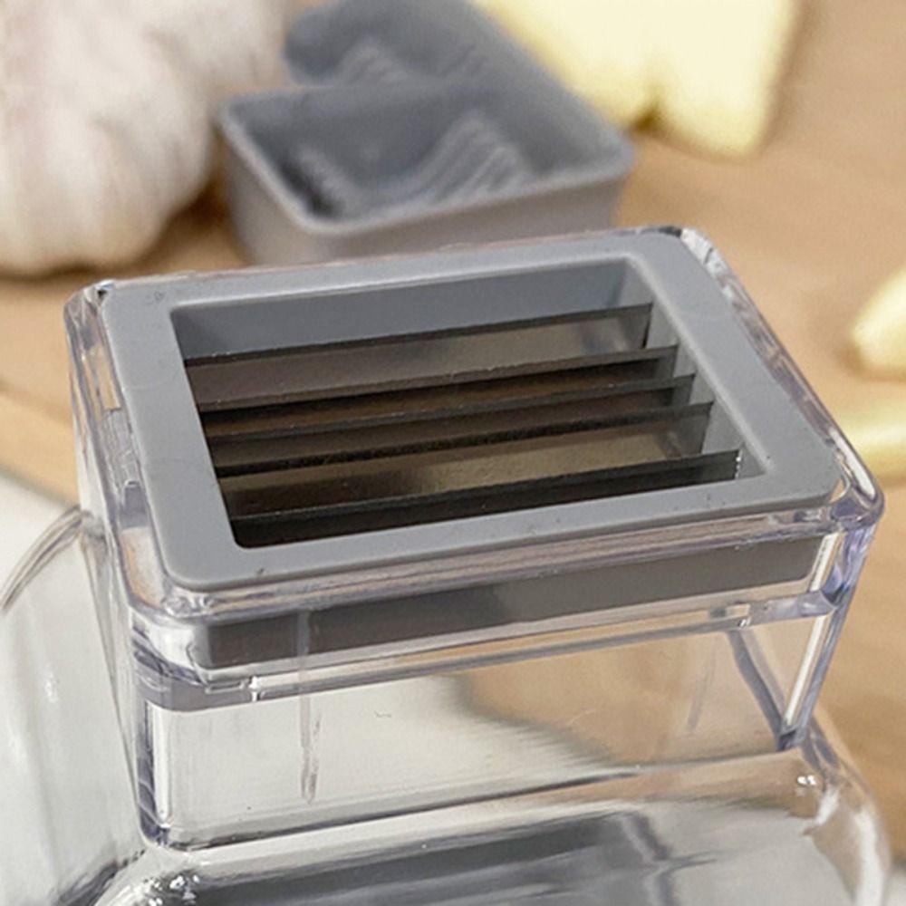 Effortless Hand Press Garlic Cutter with Storage Box Garlic Smasher Restaurant