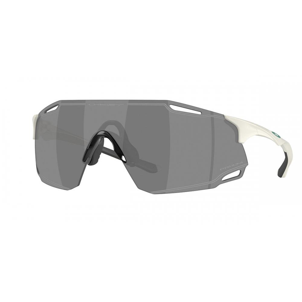 

Oakley Oo9513d Cybr Dyno Азиатская посадка 951305 Солнцезащитные очки унисекс 39-1-125