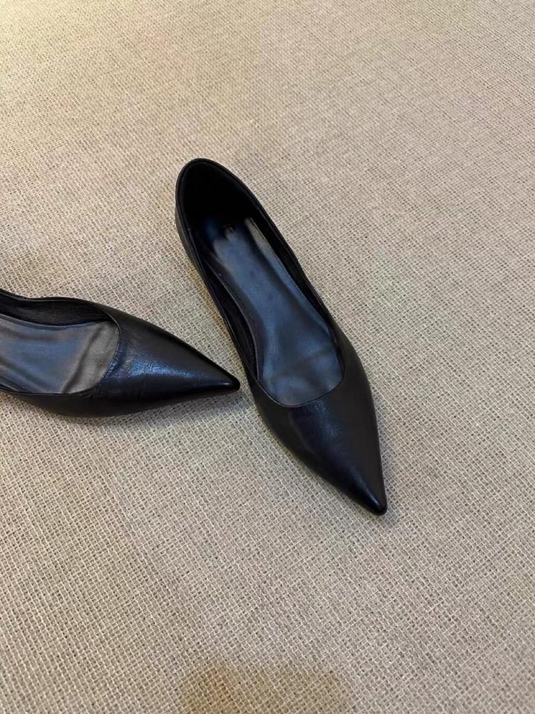 Handgefertigtes Ledermuster Französisches Temperament Flache Schuhe Damen 2025 neu Spitz Einfach Vielseitig Berufsschuhe Täglich