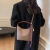 2025 new fashion trend retro milkshake white armpit bag lunch box bag shoulder crossbody women's handbag