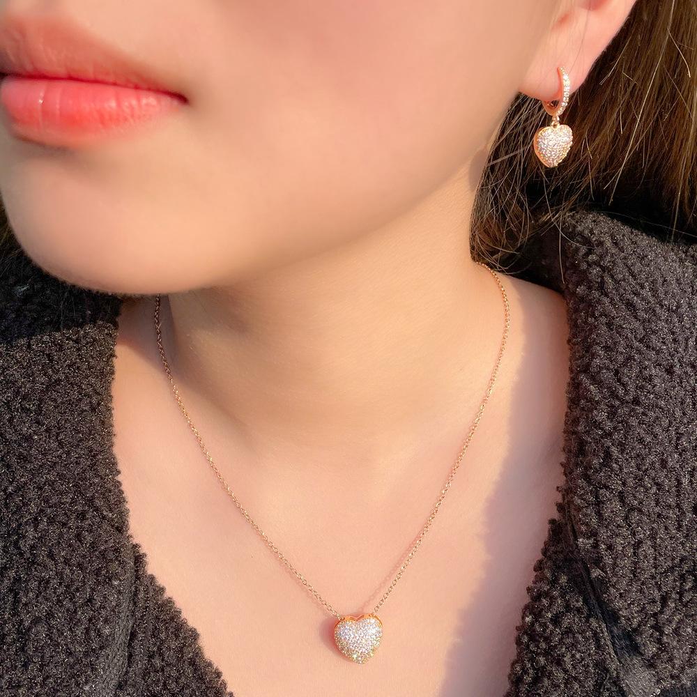 Prosty i Wykwintny Naszyjnik z Cyrkonowym Diamentem w Kształcie Serca, Słodka Dziewczyna Trójwymiarowy Wisiorek Miłości Kolczyk Pokrywa Łańcuszek