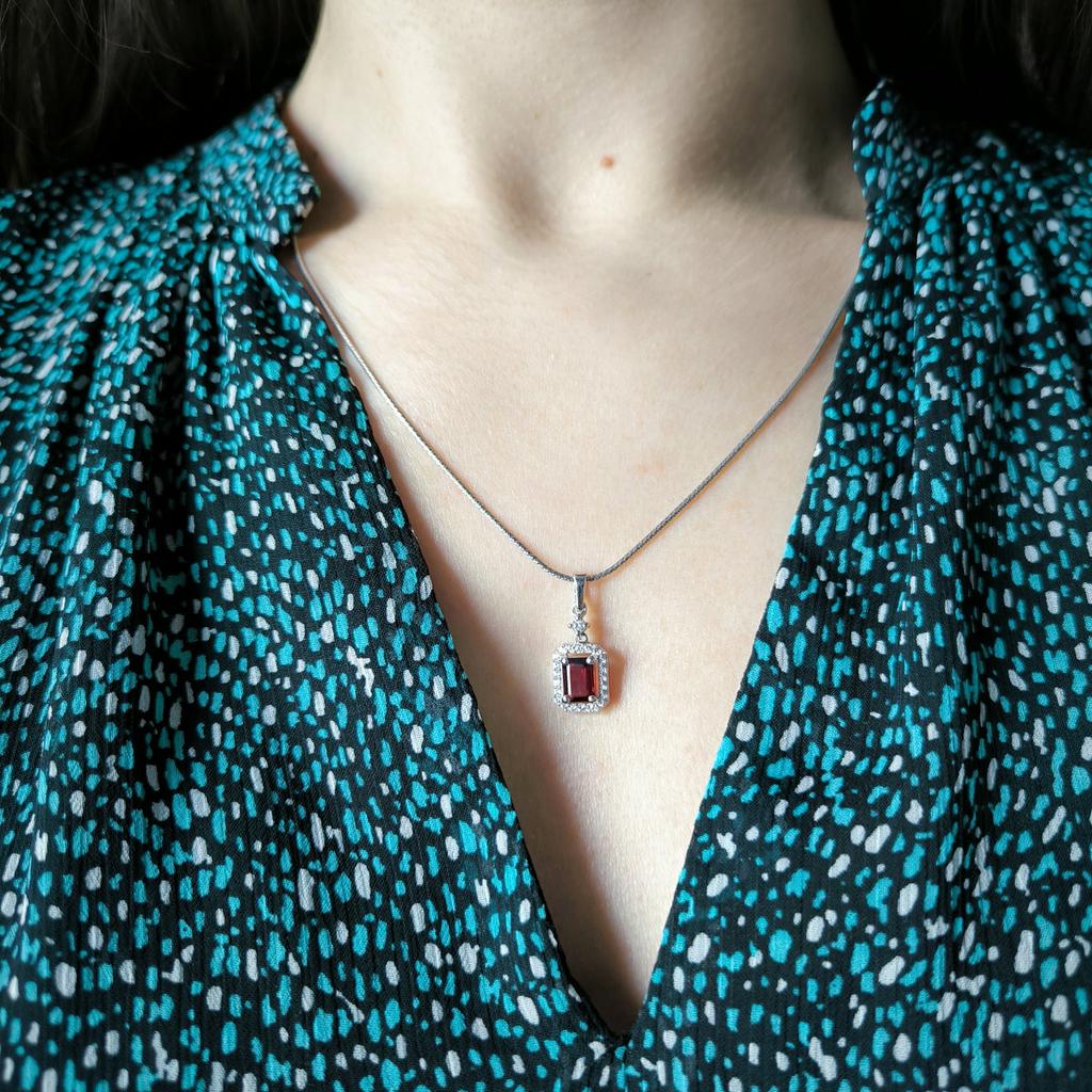 Silberanhänger mit Granat 1,631 ct (2204145)