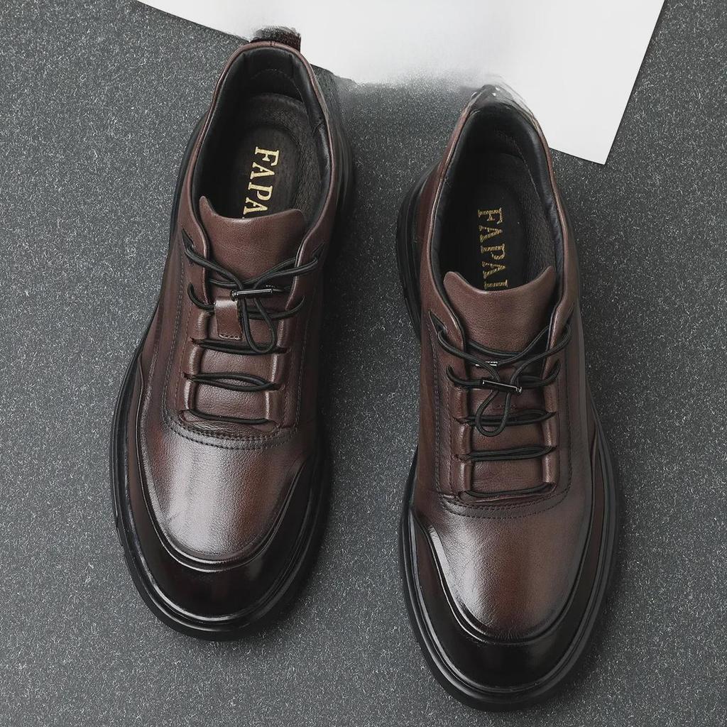 Men's Genuine Leather Sneakers: Trendy British Style Casual & Business Commuter Shoes with Round Toe.