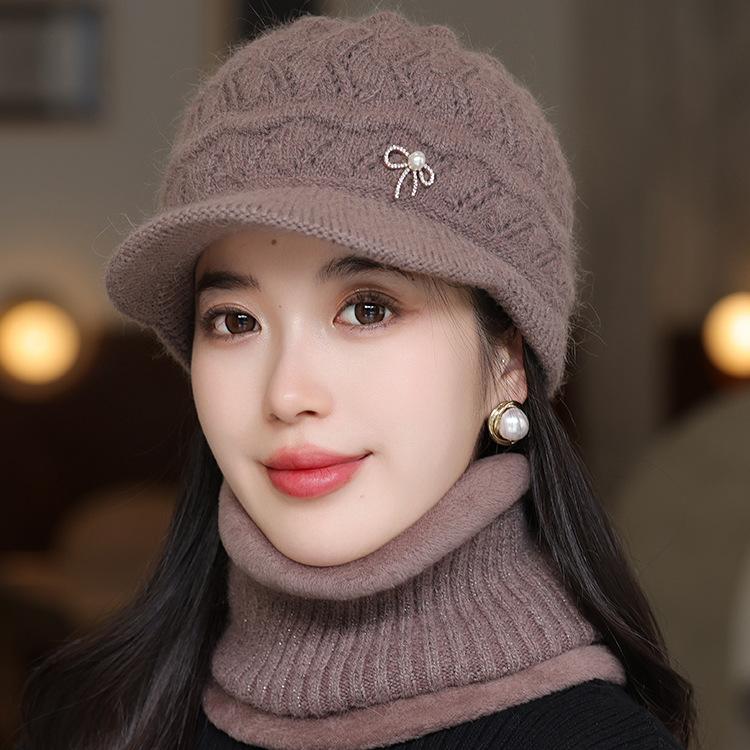 Fashionable and Versatile Wool Peaked Hat with Velvet Ear Protection  Mother's Hat  Cold Proof Knitted Hat