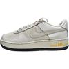 Air Force 1 Low GS Light Bone Kinder Sneaker Creme Schwarz University-Gold DQ1102-001