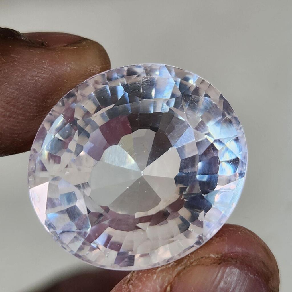 85.60  Cts Heated Ceylon Sapphire White Oval Shape Loose Gemstone