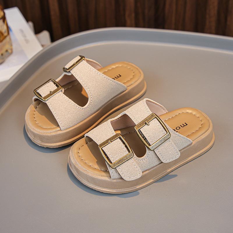 

Children s one-word drag 2025 summer new Korean version of boys wearing sandals girls foreign soft-soled non-slip beach shoes 23-25 yards, 3 pairs in one hand