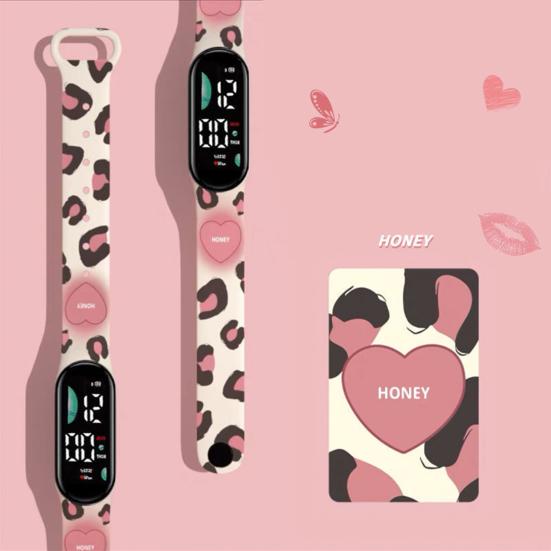 Children Digital Watch LED Cartoon Dog Print Adjustable Silicone Strap Clear Accurate Display Portable Students Unisex Wristwatch